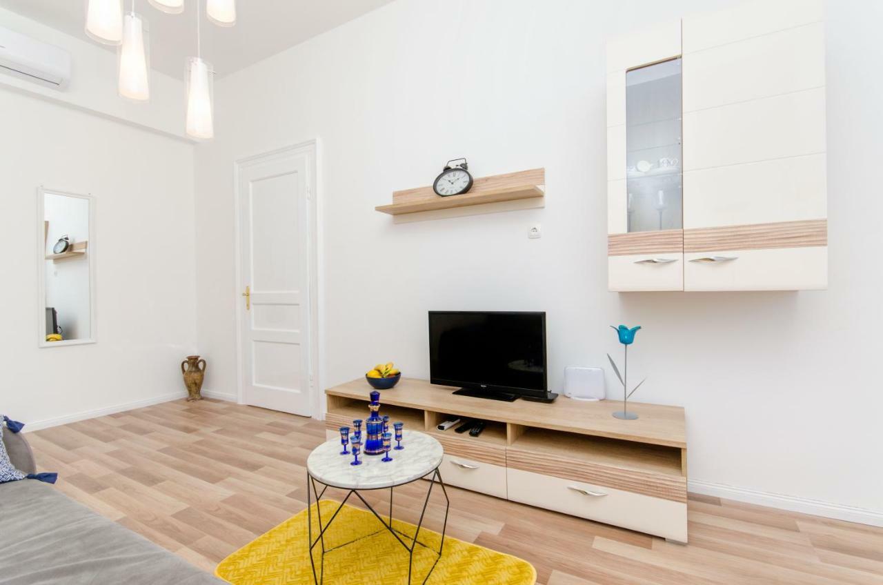 City Core Apartment Split Exterior foto